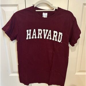 Harvard T shirt